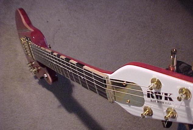 [SET Cherry Neck]